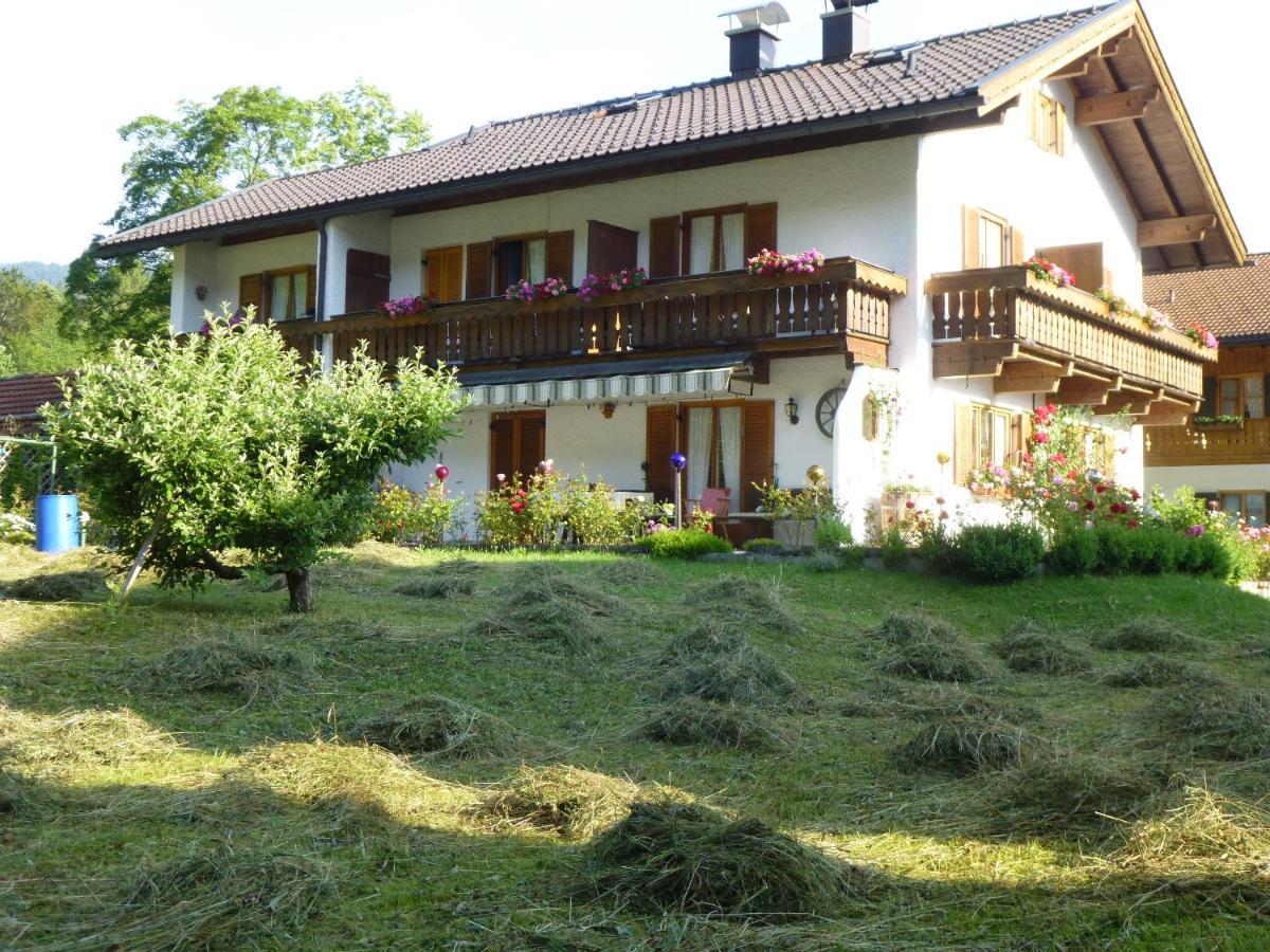 Gaestehaus Kurparkfrieden Mittenwald Exterior foto